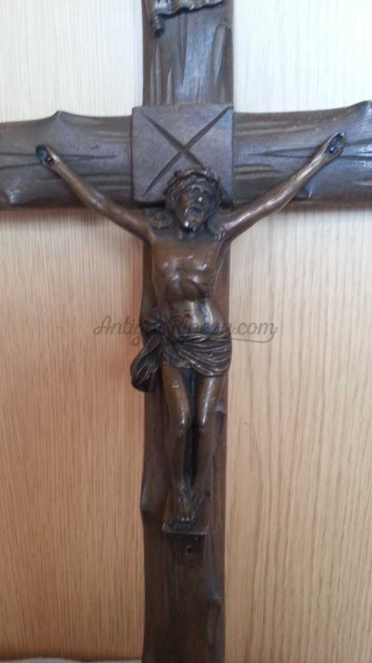 Crucifijo En Bronce Y Madera Preciosa Pieza Crucifix In Old Bronze