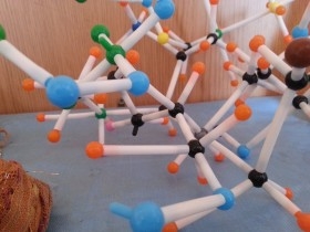 Estructura atómica molecular. Años 80