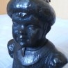 Busto de Niño en Resina. Firmado por Bori.