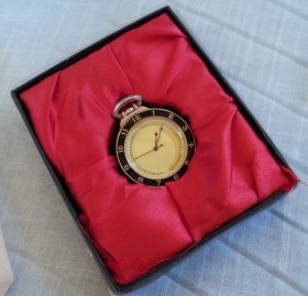 Reloj de bolsillo. Réplica de los antiguos relojes.