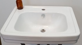 Lavabo grande para el baño.