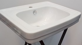 Lavabo grande para el baño.